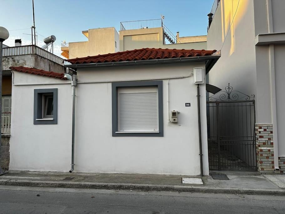 Demi'S House Apartment โวโลส ภายนอก รูปภาพ